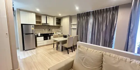 ให้เช่า Serrano Condominium ชั้น 2 ห้องแต่งครบ น่าอยู่ สนใจรีบจองเลย อย่ารอช้า