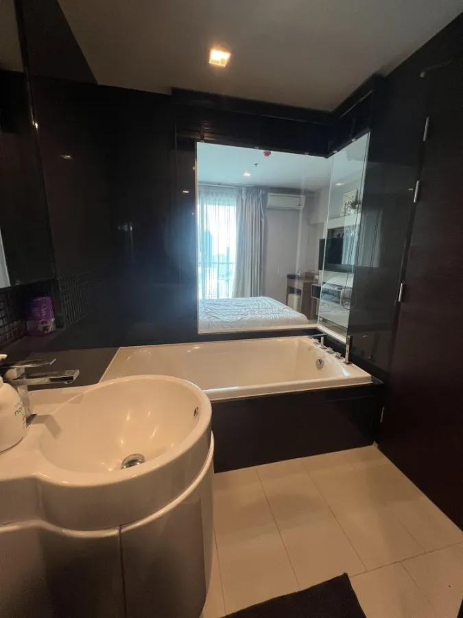 Rhytym Sathorn for sale, fully furnished. Complete electrical appliances Ready to move in, reserve now.