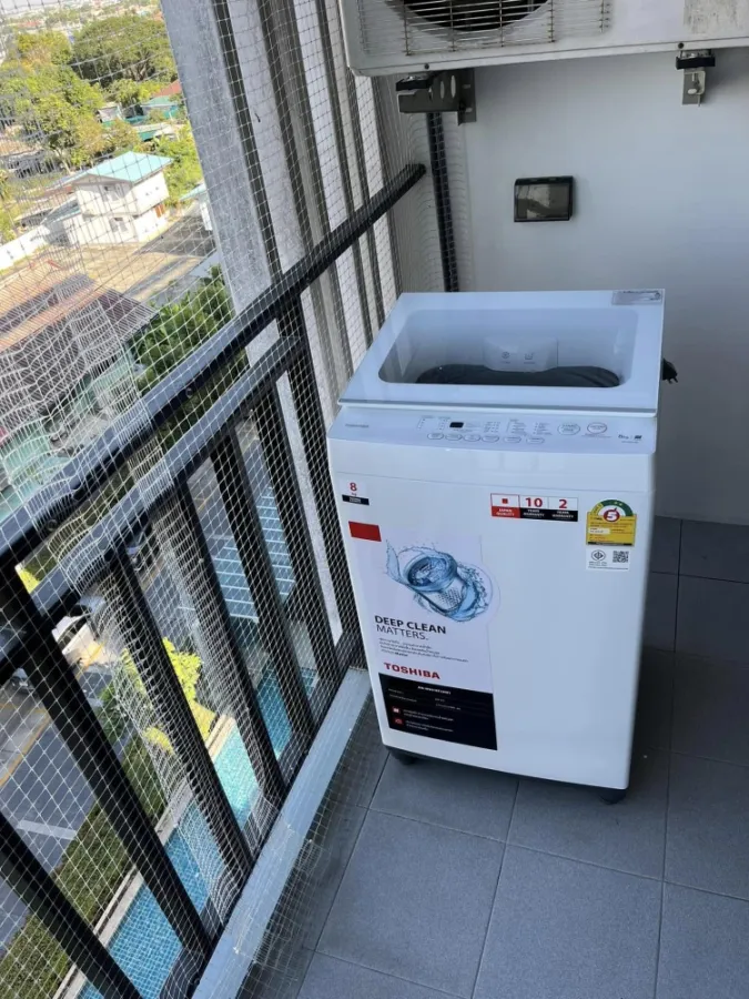 Condo for sale or rent, The Iris Bang Yai, swimming pool view, corner room, very private. When you're ready, you must hurry.