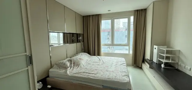 ขายคอนโด The Bangkok Sathorn-Taksin ห้องพร้อมอยู่ พื้นที่ใช้สอยเยอะ ราคาอย่างโดน รีบมาเป็นเจ้าของได้แล้ววันนี้ images