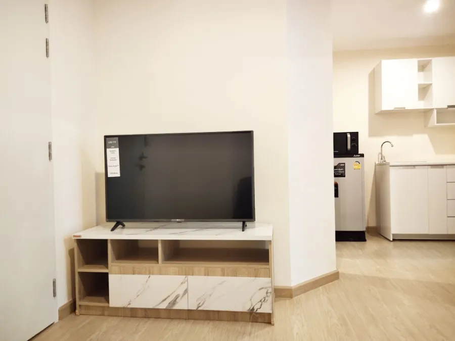 ให้เช่า Fresh Condo ชั้น 1 ติดสระว่ายน้ำ บรรยากาศดีมาก ห้องตกแต่งก็สวยสุดๆ อย่าเลื่อนผ่าน จองเลย