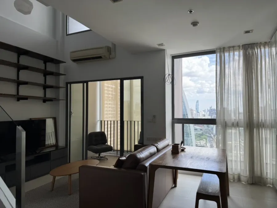 For rent, Ideo Q Phayathai, 37th floor, high floor, beautiful view, open, Duplex room, high ceiling, fully furnished, ready to move in