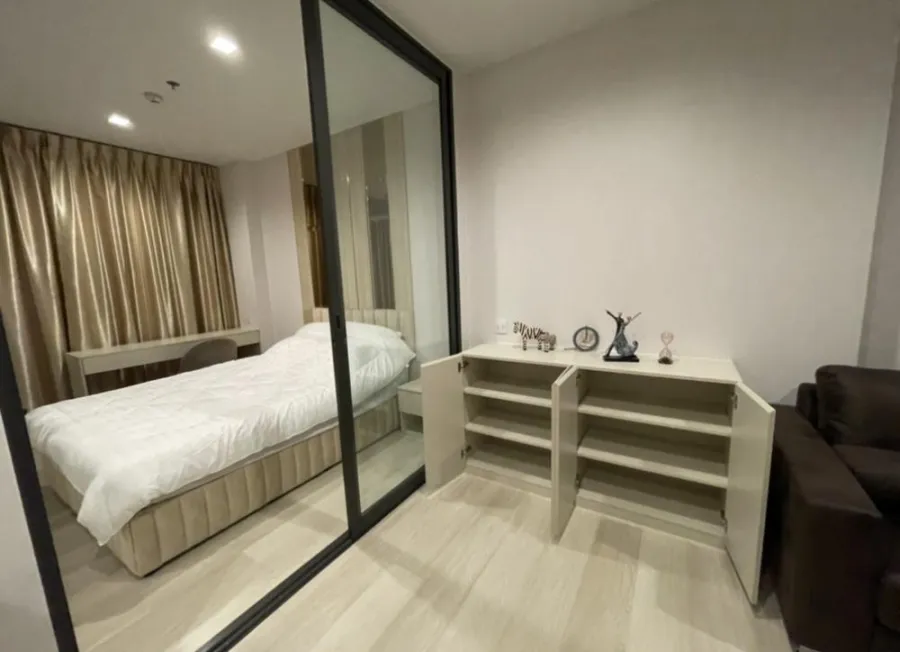 ขาย ให้เช่า Condo Life One Wireless ห้องน่าอยู่ มาพร้อมเฟอร์เครื่องใช้ไฟฟ้าครบ ราคาดี ต้องห้ามพลาด