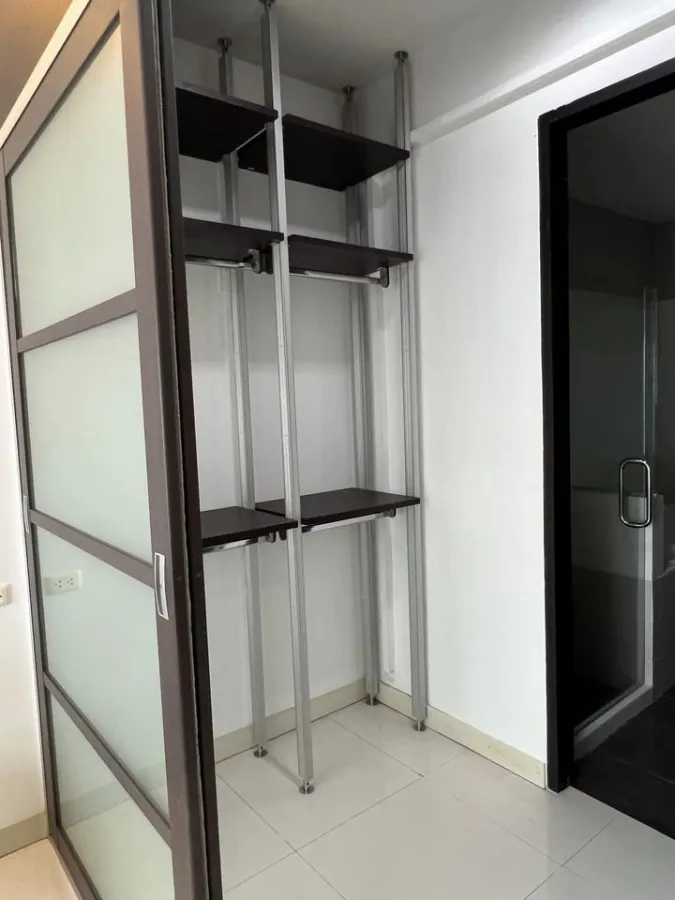 For rent!! Condo AP City Smart Sukhumvit 18, 19th floor, fully furnished, ready to move in. If interested, hurry and reserve now!!
