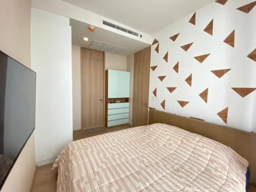 For rent, Noble Be 19, city view, high floor, room decorated in white tones, very inviting Carry your bag and move in. images