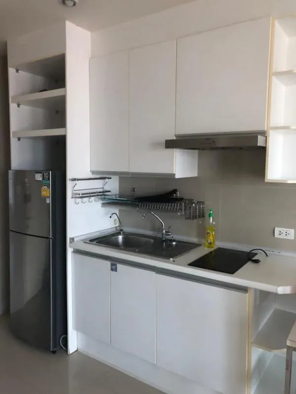 Good stuff !! Happy Condo Ladprao101 for rent, spacious room, comfortable, pool view, can pet, very suitable !!!!