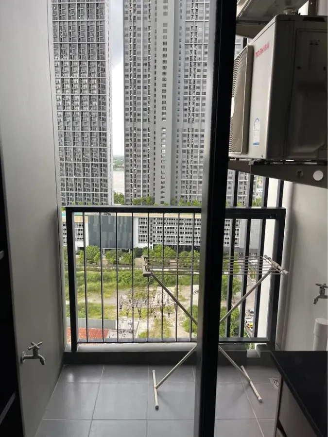For rent: The Politan Rive, ready to move in, high floor, fully furnished, reserve now.