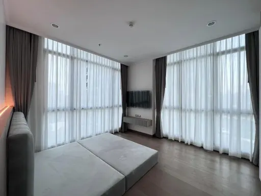 Condo for rent, Supalai Oriental, Sukhumvit 39, beautifully decorated room, modern style, very simple, high floor, hurry to book now.