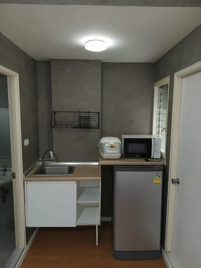 For rent, Lumpini Township, Rangsit, Khlong 1, decorated room, ready to move in. Complete furniture You can come in and stay.