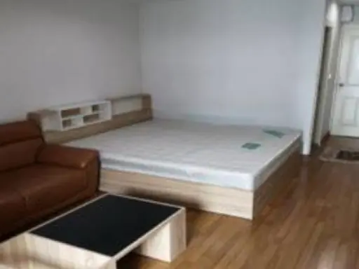 Condo for rent, Regent home 18 Chaengwattana-Laksi, high floor, fully furnished, soft sofa, come on.