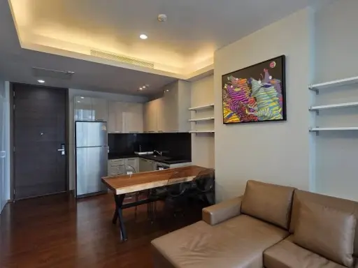 For rent: Quattro By Sansiri, 22nd floor, nice room, fully furnished, book now, don't wait.