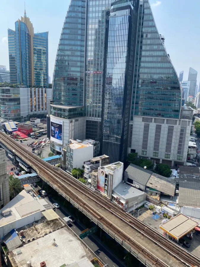 ให้เช่า AP CitiSmart Sukhumvit 18 ชั้น 19 วิวเมือง คอนโดหรู Buit-In จัดเต็มทั้งห้อง ห้ามพลาด