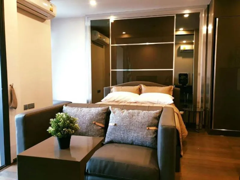 ให้เช่า Ideo Q Siam-Ratchathewi ห้องใหม่ เฟอร์นิเจอร์ครบ สนใจ รีบเลยยย