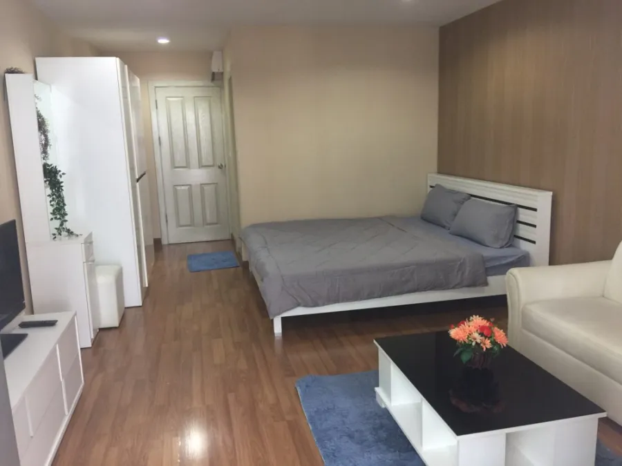 ให้เช่า!! คอนโด รีเจ้นท์ โฮม 22 สุขุมวิท 85 ห้องสวย ตกแต่งเฟอร์นิเจอร์อย่างดี อย่ารอช้าจองเลย!!