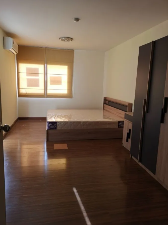 For rent!! Condo The Seasons Srinakarin, Studio room, 4th floor, fully furnished, ready to move in, don't miss it!!