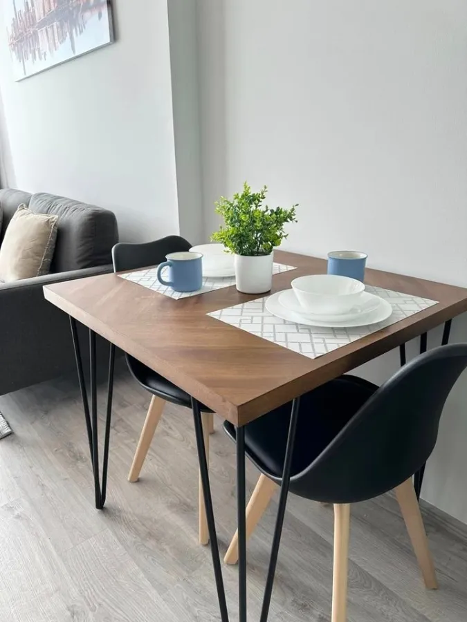 For rent: Rhythm Ekkamai Estate, high floor, room ready to move in. Complete set of furniture Don't postpone past booking.