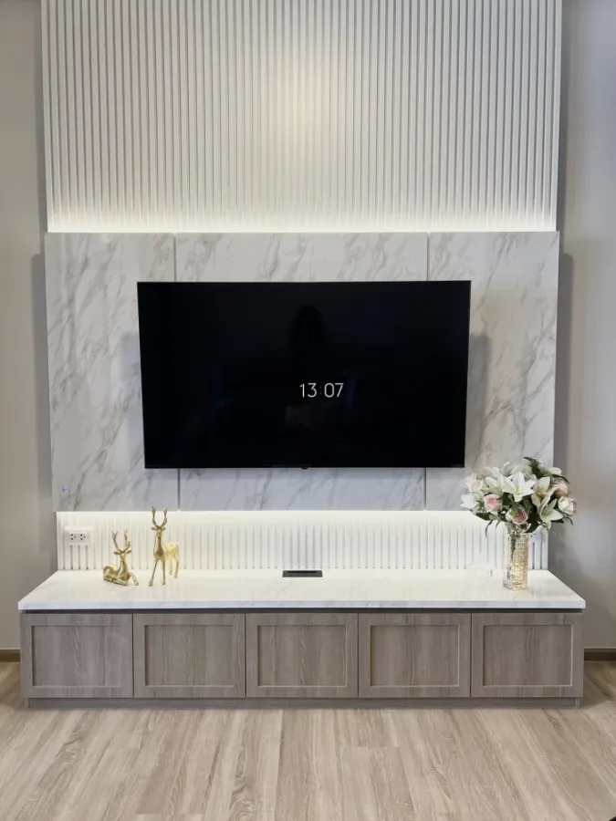 XT Phayathai condo for rent, high floor, fully furnished with high-quality built-in features, spacious and comfortable. Book now!