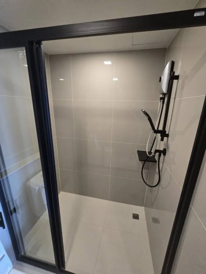 For rent: Quintara MHy'Den Pho Nimit, high floor unit, ready to move in, fully furnished. Book now!