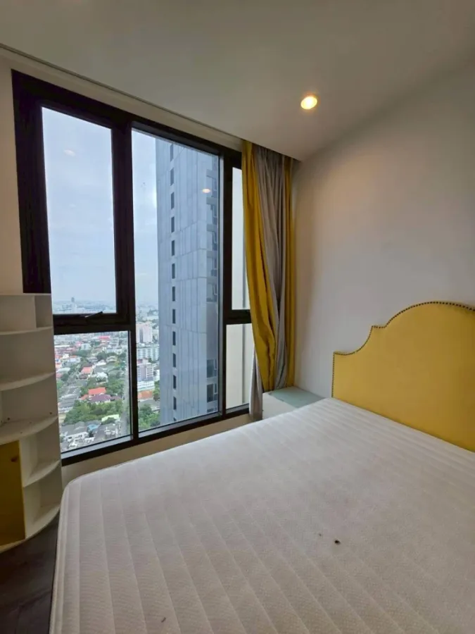Condo for rent, Whizdom Essence. Available now! Book now!!