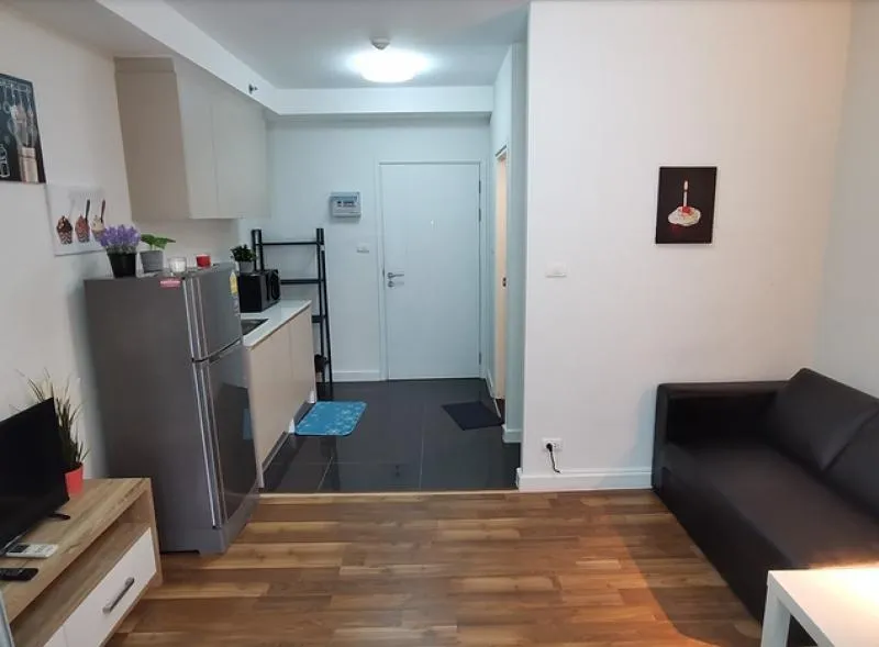 Condo for rent, a space me Bangna, high floor, cheap Ready to go