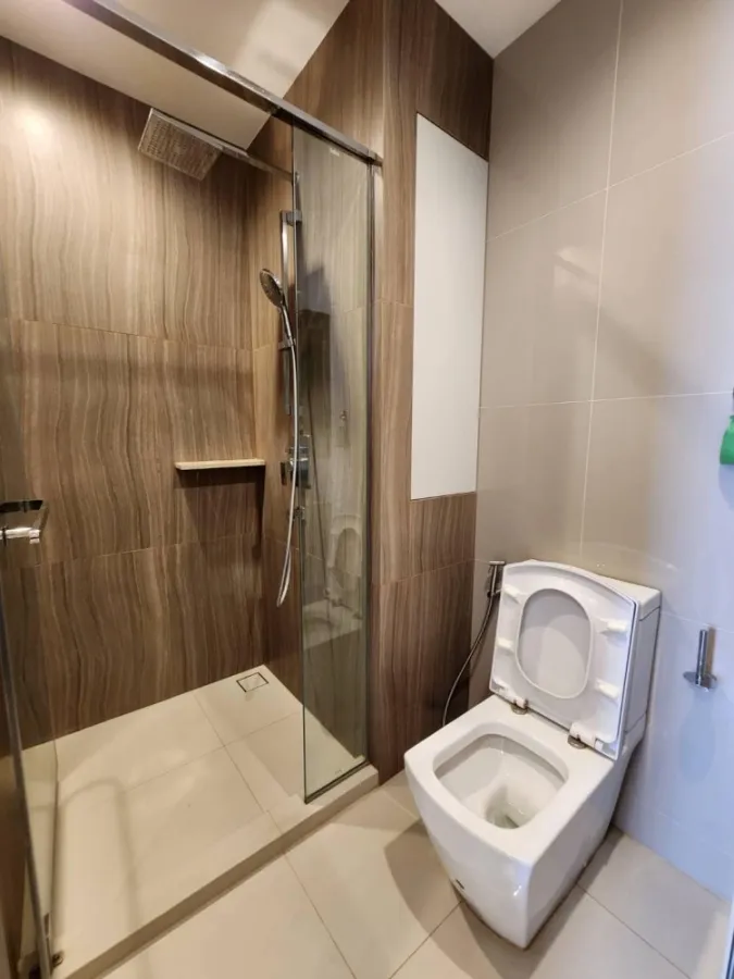 Urgent sale, The Line Phahon - Pradipat, empty room, low price, room decoration lover Say that you shouldn't miss this room.