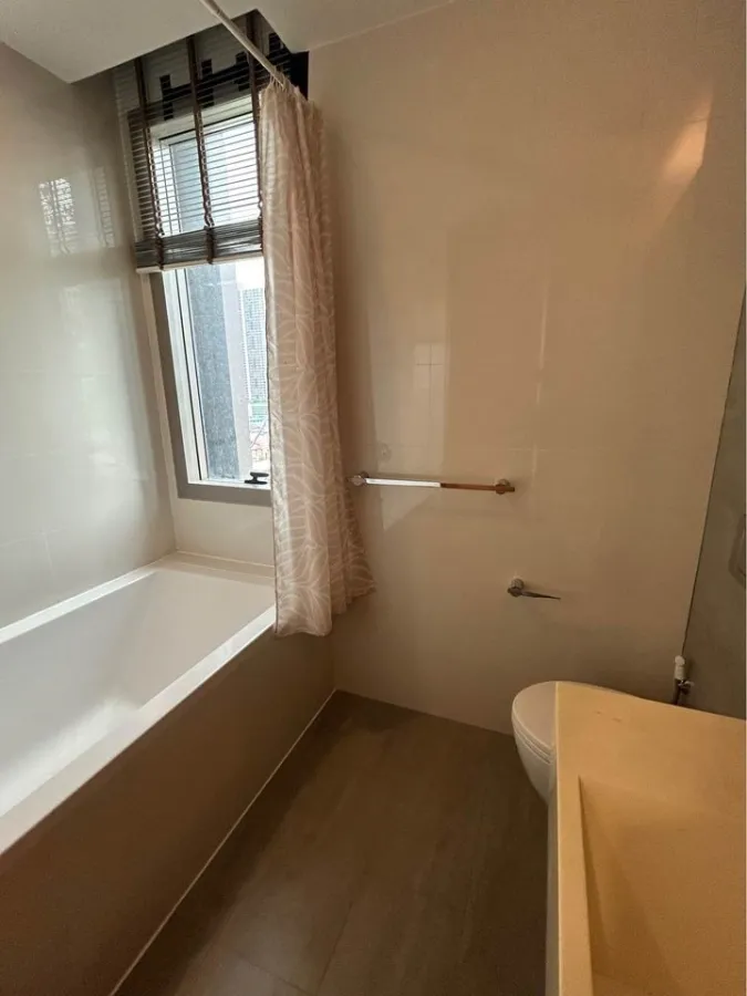 For rent!! Condo Ashton Morph 38, beautiful room, 2 bedrooms, ready to move in, hurry up and book now, don't miss out!!