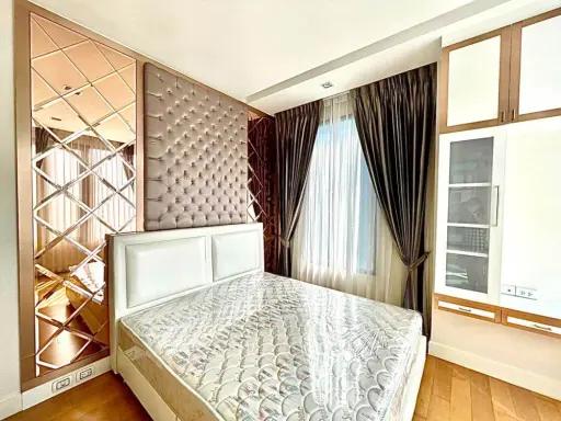 ให้เช่า Equinox Phahol-Vibha 2 ห้องนอน วิวสวน แต่งเรียบหรูน่าอยู่สูดๆ จองก่อนได้อยู่ก่อนจ้า ห้ามพลาด images