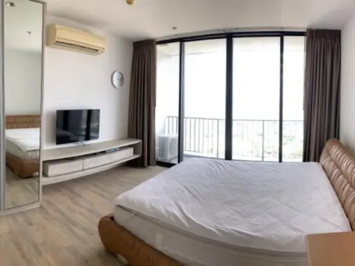 ให้เช่าคอนโด ดิ อิสสระ ลาดพร้าว ชั้นสูง วิวสวยยย ห้องพร้อมอยู่ มีให้ครบพร้อมใช้ จองเลยเลย!!! images