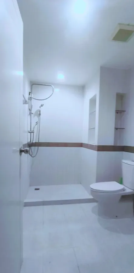 ขาย Casa Condo Asoke-Dindaeng ห้องน่าอยู่ ทำเลดี สิ่งอำนวยความสะดวกครบครัน วิวสวย จองเลย