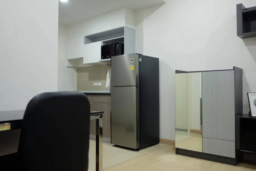 Condo for rent, Supalai Loft, Yaek Fai Chai Station, nice room, high floor, good view, no block, can't miss it.