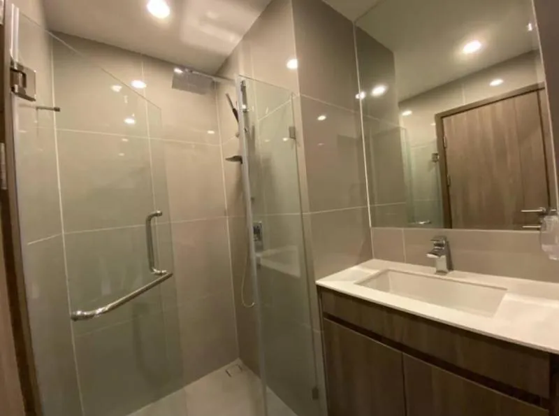 Condo for rent, ideo mobi Asok, 2 bedrooms, 1 bathroom, 23rd floor, city view, comes with full facilities, hurry up