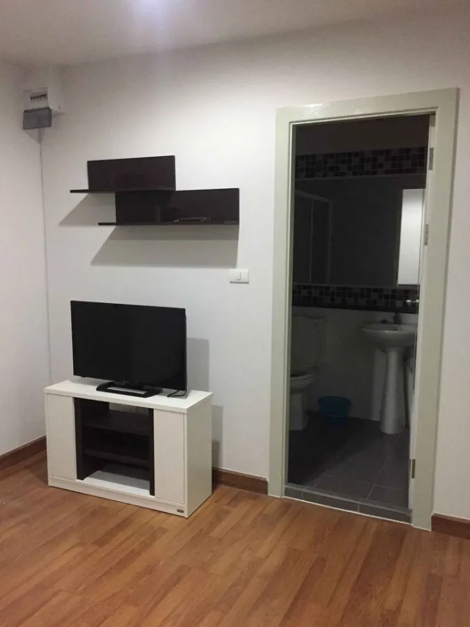 ปล่อยเช่าคอนโด Regent home 25 ห้องกั้นเป็นสัดส่วน เฟอร์ครบ ราคาคุ้มค่าสุดๆ ห้ามพลาด
