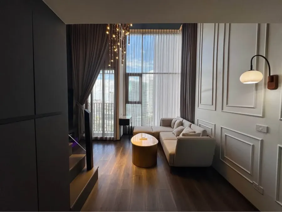 For rent: Knightsbridge Space Ratchayothin, 19th floor, corner room, north facing, fully furnished with built-in furniture. Don't miss out!