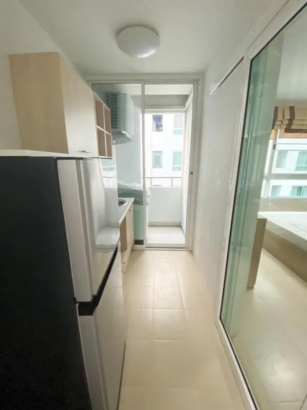 For rent plum condo paholyothin 89, phase 4, building A, 3rd floor, studio room, don't just look at it, hurry to reserve it.