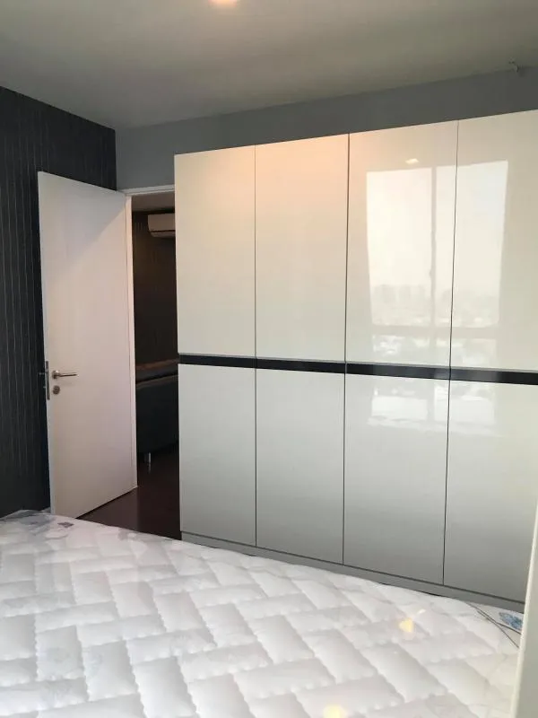 Sell / Rent A Space ID Asoke Ratchada, 2 bedrooms, 2 bathrooms, large room, support for all usage, beautiful view, do not miss
