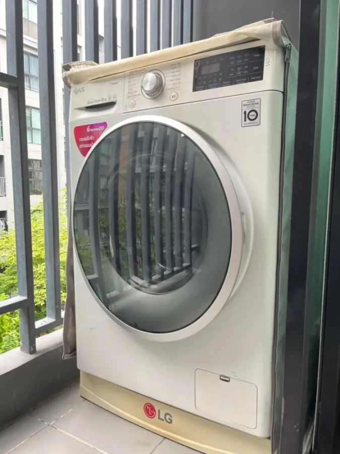 For sale the excel udomsuk, fully furnished, pool view, washing machine. Like this need reservation