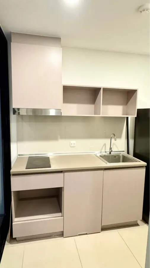 ขาย Aspire Sukhumvit-Onnut 1 ห้องนอน 1 ห้องน้ำ พร้อมอยู่ ตกแต่งครบ จองได้เลยจ้า ด่วนๆ