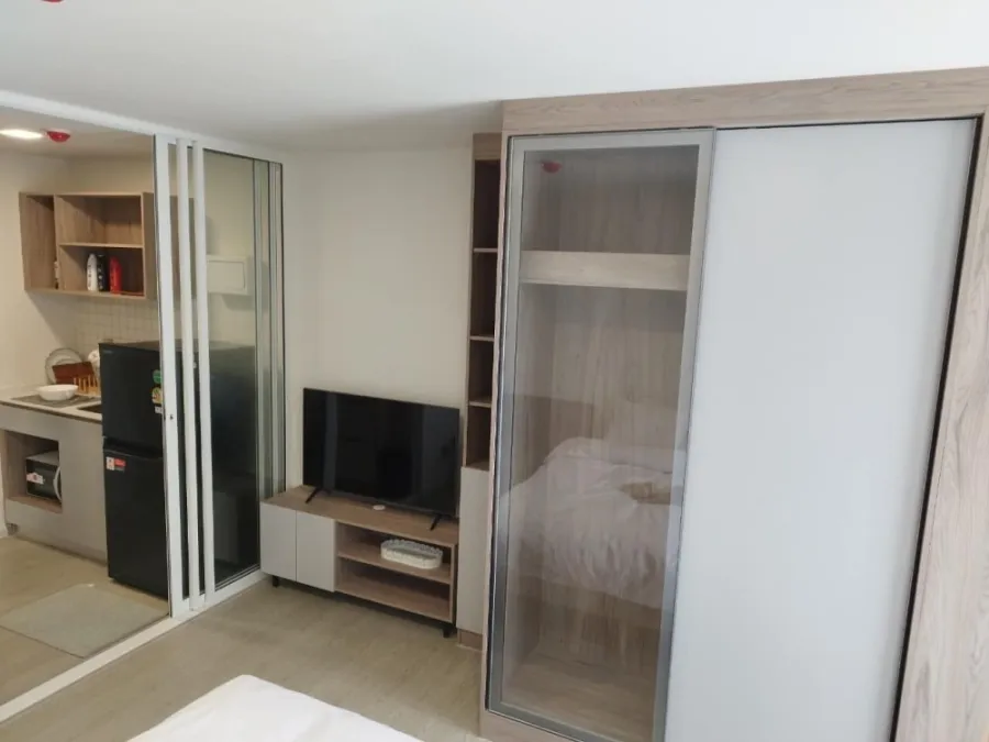 For rent: Cave Town Island, 2nd floor, balcony with outside view, fully furnished, don't wait.