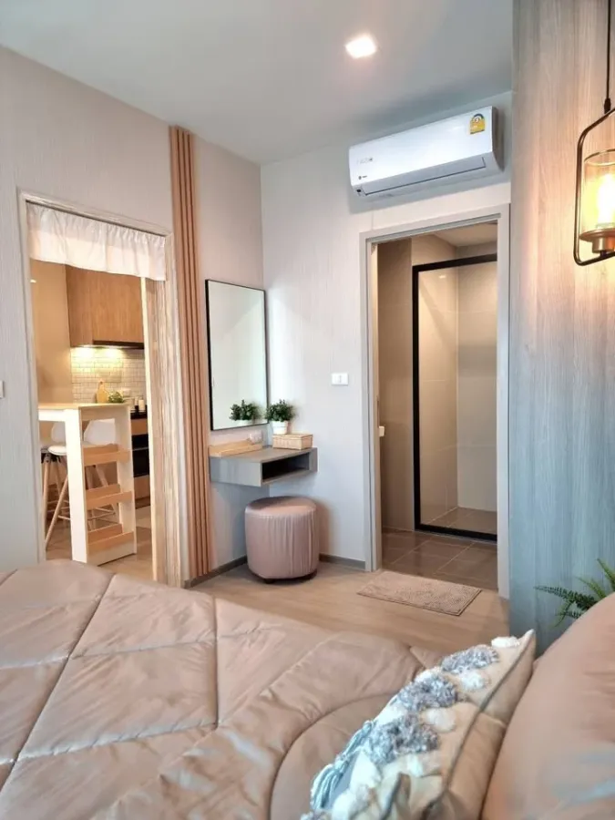 For rent: The Base Phetchaburi - Thonglor, decorated in a warm Muji style, comfortable to live in, balcony like a corner room, if you delay, you'll de
