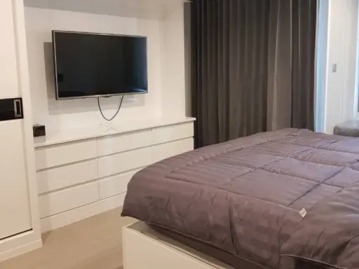 For rent: Life Ladprao, 29th floor, very high, fully furnished, reserve now before it's gone.
