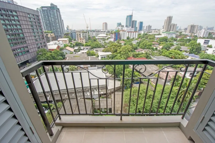 Sell / rent Condo The Crest Sukhumvit 34, fully furnished, ready to move in, hurry!