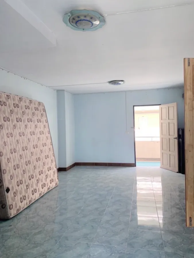 Condo for sale: Phayapirom Regent Taksin-Sathorn, spacious room, nice to live in, not too high floor, reserve now!