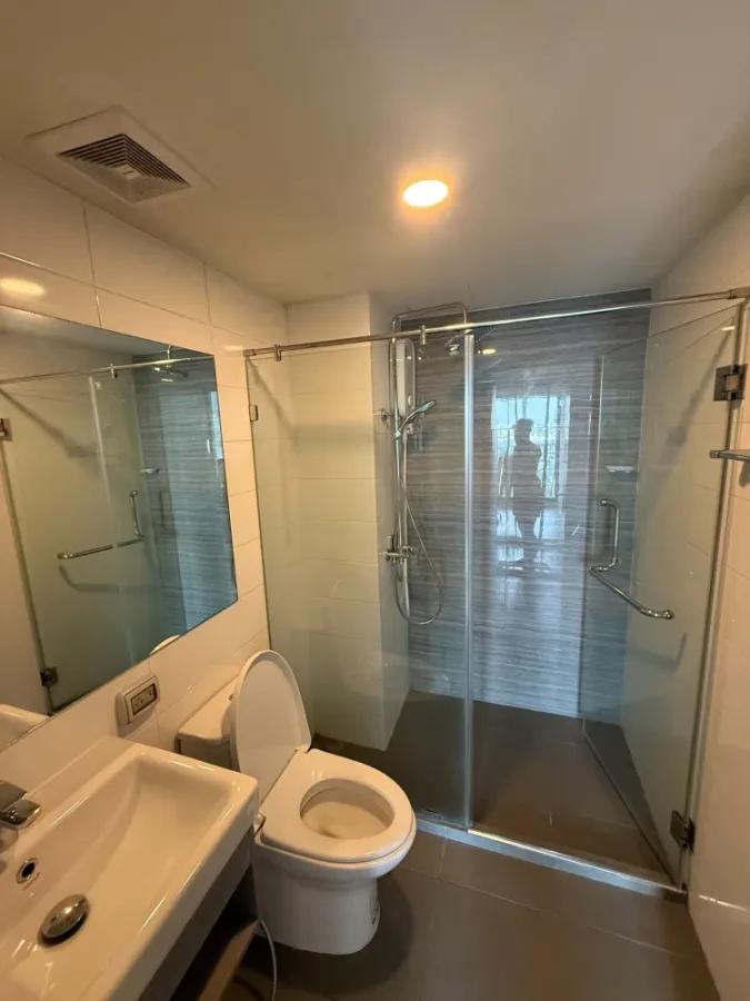 For rent: KnightsBridge Collage Sukhumvit 107, 1 bedroom, 1 bathroom, fully furnished. Book now!