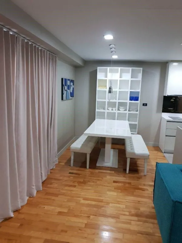 ขาย Quad Silom ห้องกว้างขวาง อยู่สบาย ตกแต่งอย่างดี น่าอยู่ขนาดนี้ ไม่จองรับรองจะเสียใจ