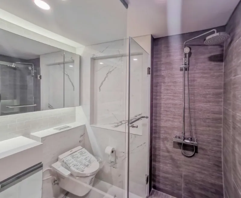 hire!! Siamese Exclusive Condo, Sukhumvit 31, beautiful decoration, pleasant atmosphere, fully furnished, good view, good direction, urgently