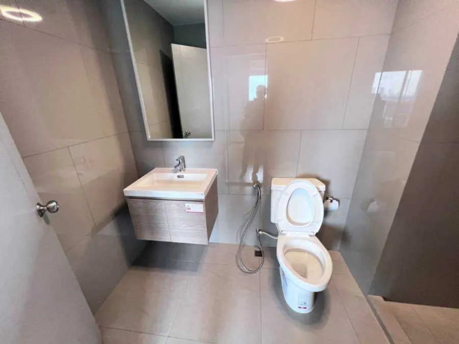 For rent, Chapter One Flow, Bang Pho, fully furnished, ready to move in. Book now!
