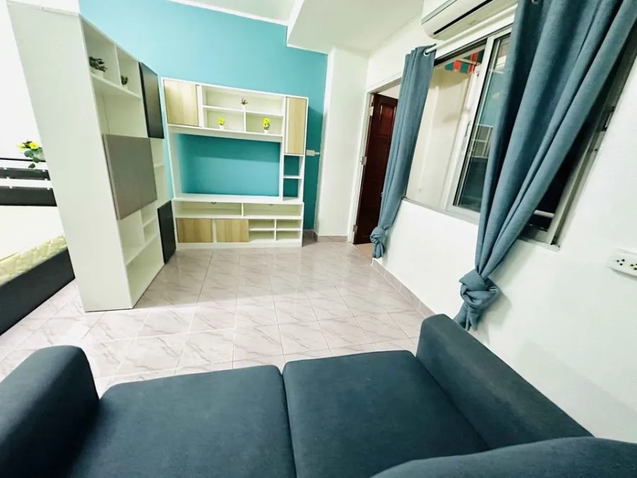 For sale, for rent, Ratchada Prestige Lat Phrao 48, pool view, STUDIO room, low price, easy on the wallet, reserve now.