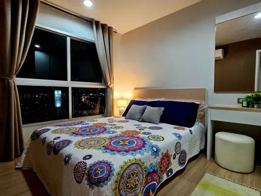 Urgent sale! Rich Park Condo at Bang Son, fully furnished, ready to move in, best location, just bring your bag and move in.