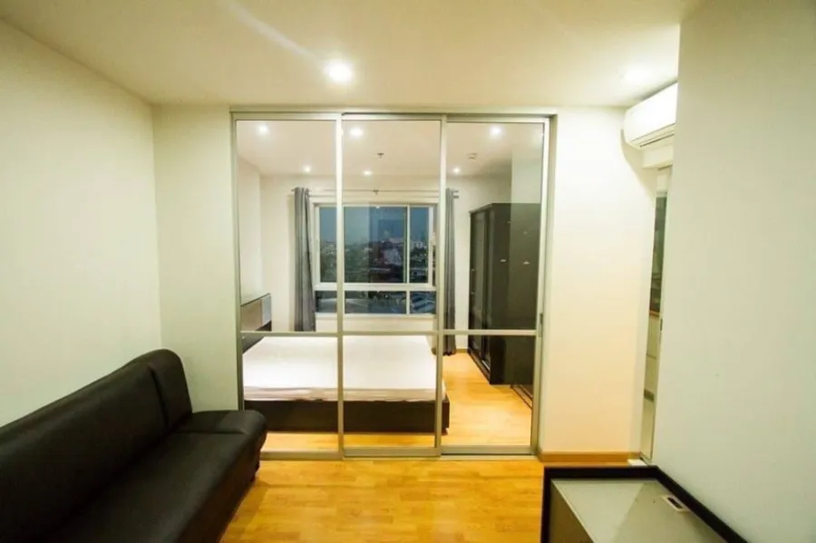 For rent, The President Sathorn-Ratchapruek, 8th floor, clear view, no building block, beautiful room, nice to live in. Book now. Don't be slow.