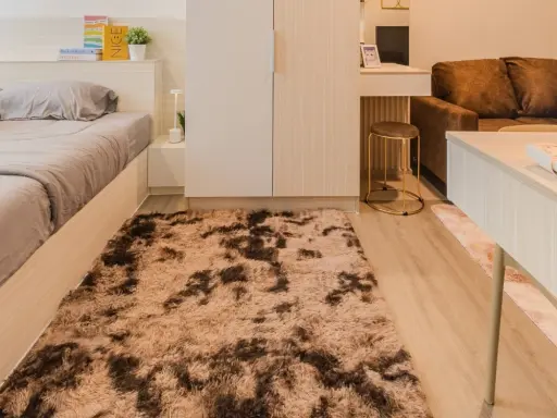 For rent: The Origin Sukhumvit - Praksa. Corner unit offering privacy, beautifully decorated with a coordinated color scheme, stunning view. Book now!